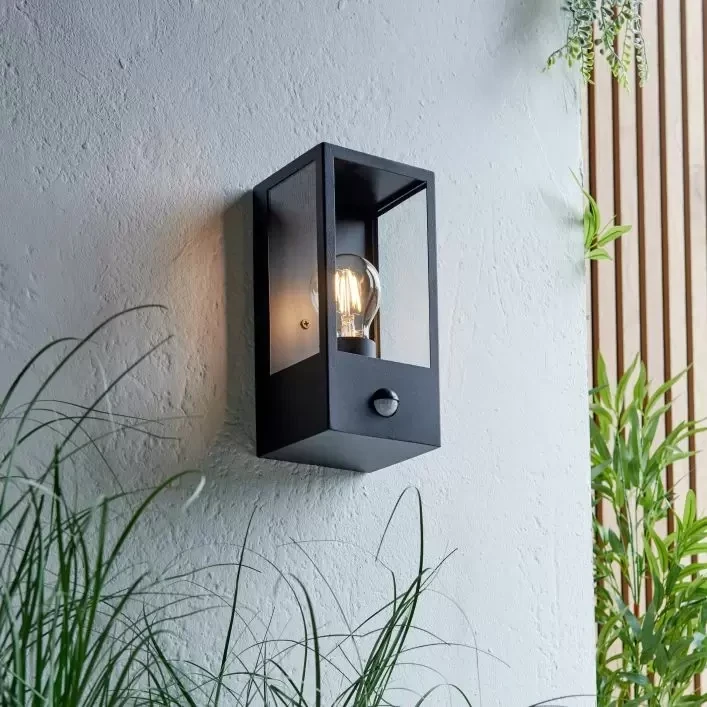 Outdoor Lights
