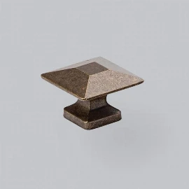 Aubyn Knob, 32mm | Bronze
