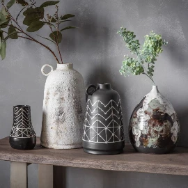 Ayle Bottle Vase