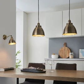 Finnegan Pendant Light