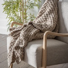 Alder Chunky Knitted Throw