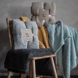 Teddy Fleece Throw