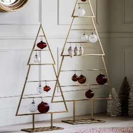 Jett Tree with Hooks