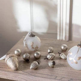 Eva Mini Baubles