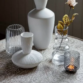 Junji Vase