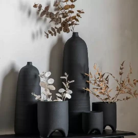 Rhiannon Vase Black Large