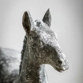 Jules Horse Antique Snowfall