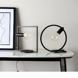 Forma Lamp