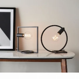 Forma Lamp