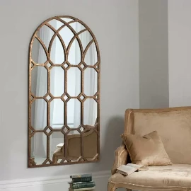 Zahara Mirror