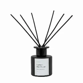 Scentia 100ml Reed Diffuser Leather & Black Pepper