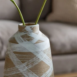 Tamaka Vase