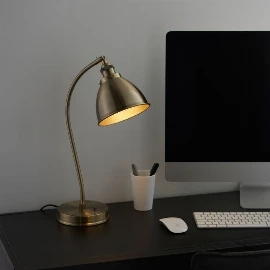 Finnegan Lamp