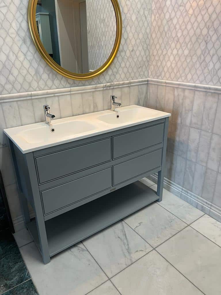 painted vanity unit,bespoke vanity unit,bathroom vanity unit,vanity unit with sink