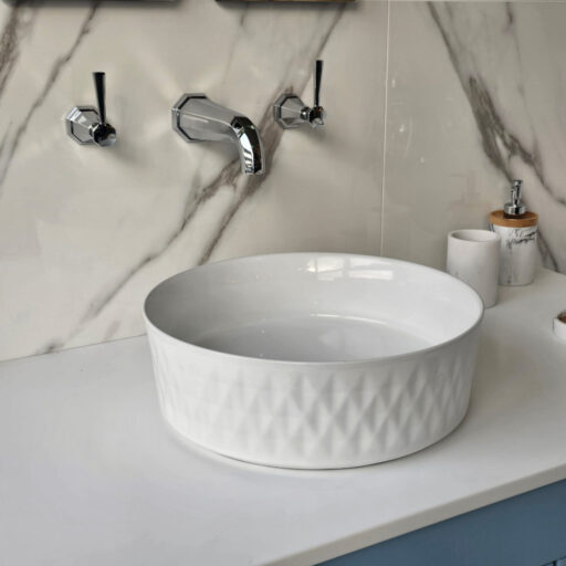 gemini round sit on ceramic sink