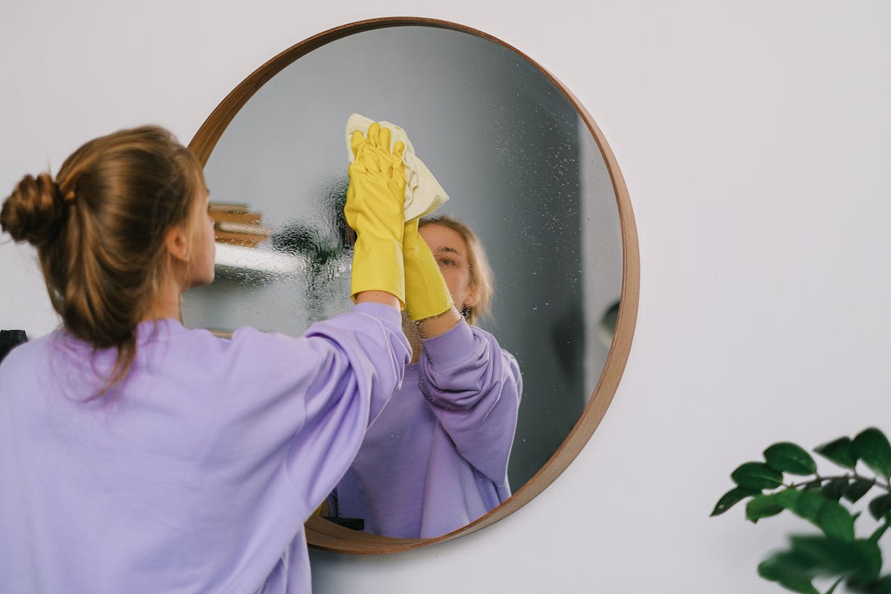 Clean Bathroom Mirror | Harvey George
